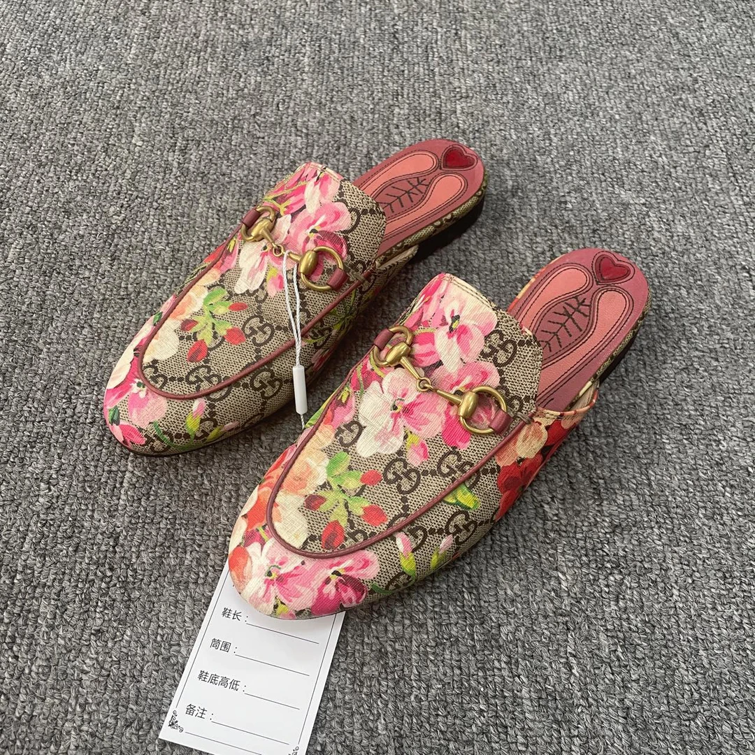 GUCCI古驰 Princetown 圆头一脚蹬休闲单鞋 35.5码/4547