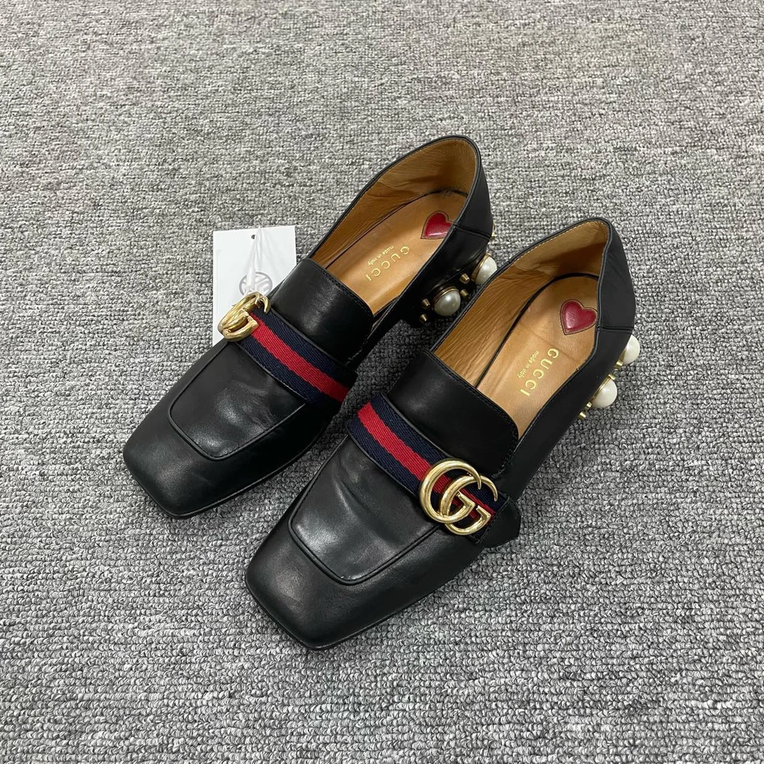 GUCCI/古驰 皮革双G中跟乐福鞋 37.5码/4325