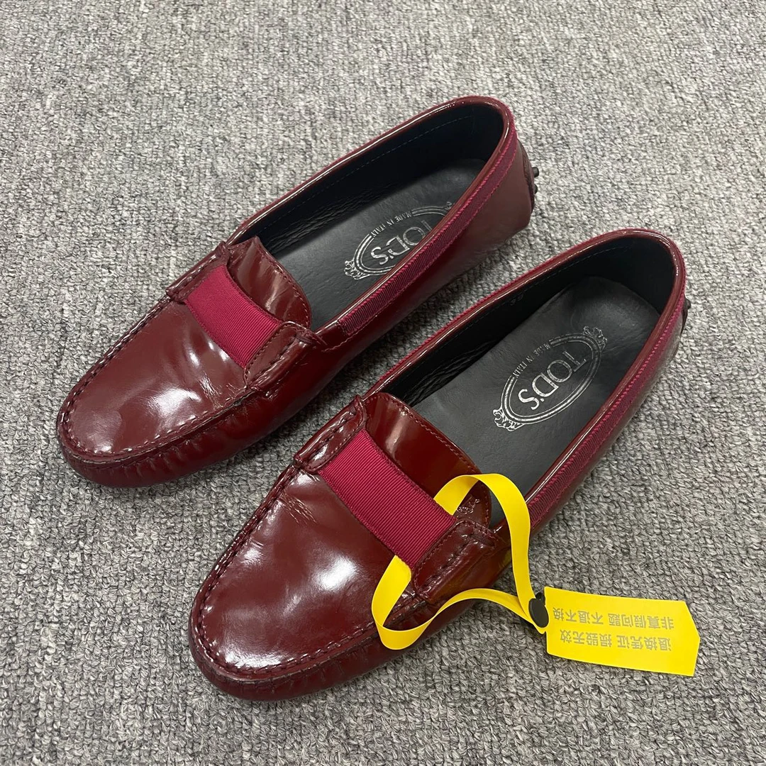 TOD'S/托德斯 时尚复古乐福鞋 39码/2224