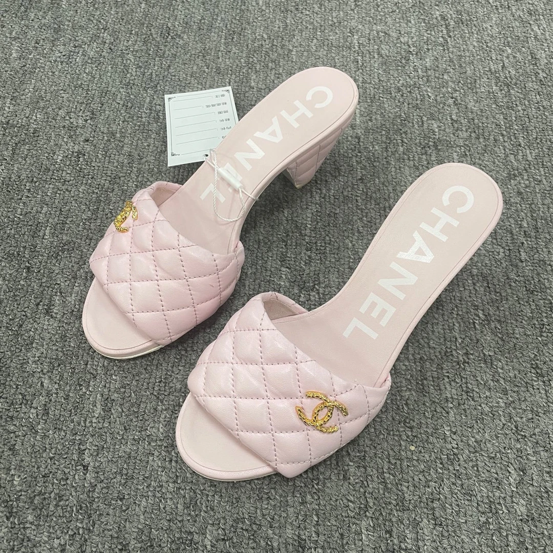 Chanel/香奈儿 套脚露趾一字拖鞋 36码/4081