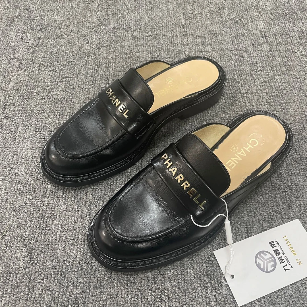 95新 Chanel/香奈儿  圆头平跟包头拖鞋 37码/4591