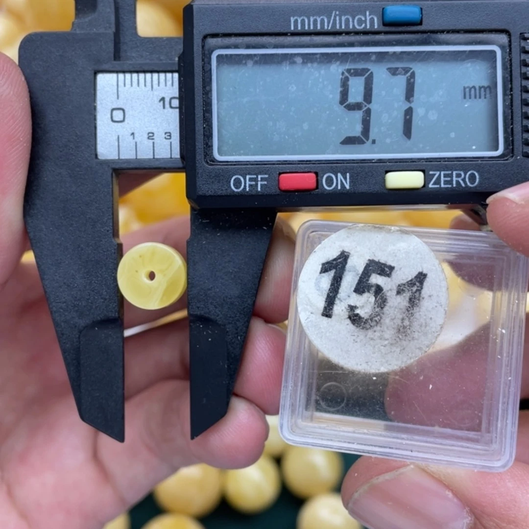 【闪购商品】琥珀裸石未镶嵌