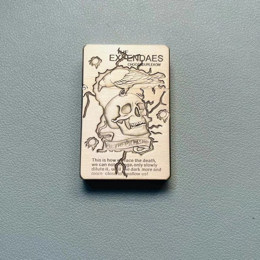 帕伽尼   黄铜  敢死队   3500   打火机