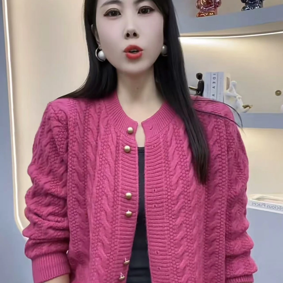 加厚秋冬复古麻花双绞扣温柔开衫外套毛衣设计宽松圆领女士上衣