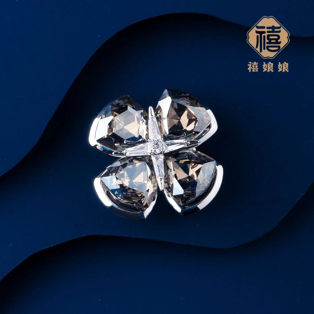 铜合金仿水晶胸针 澜七-经典百搭胸针-十字灰色J1840精致磁吸