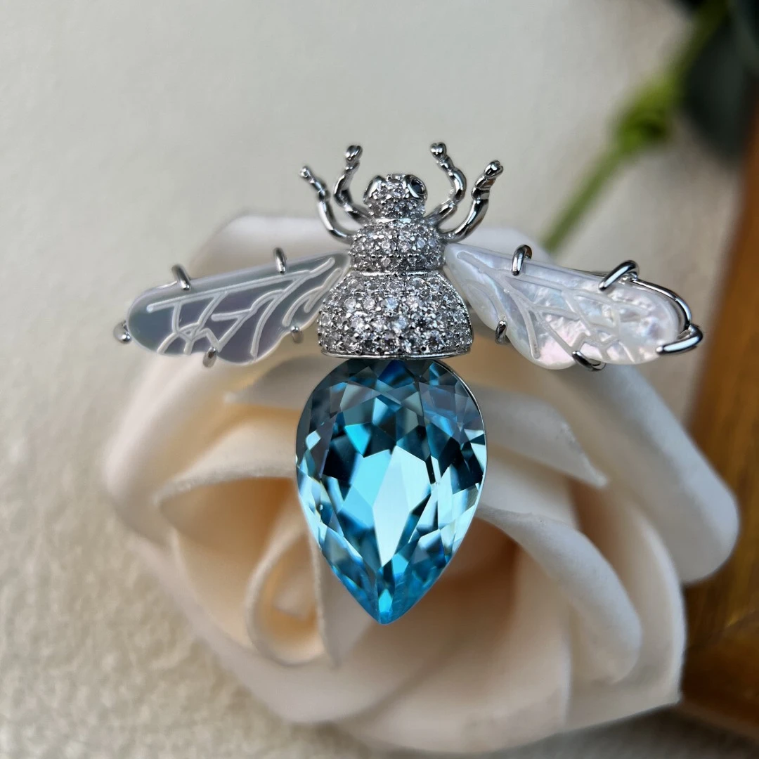 铜合金仿水晶胸针 禧娘娘精致时尚仿水晶小蜜蜂蓝色优雅S2062新款