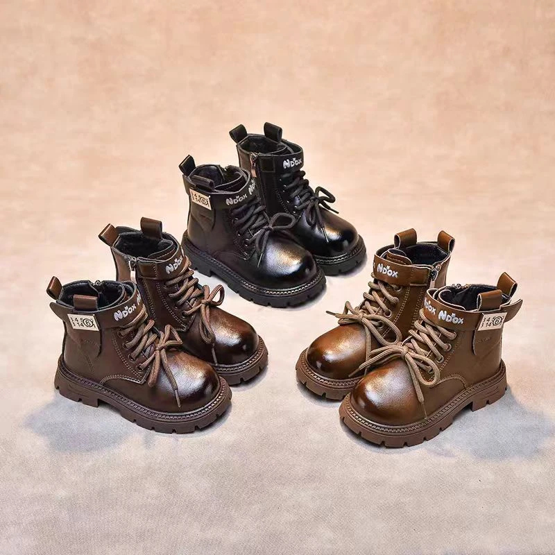 女童短靴冬季二棉靴2024马丁靴女孩棕色软底加绒靴子男童复古皮靴