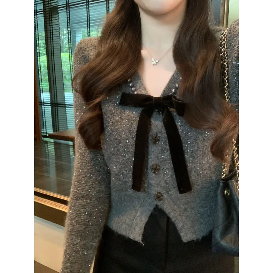 安安 气质钉珠亮闪蝴蝶结V领毛衣开衫