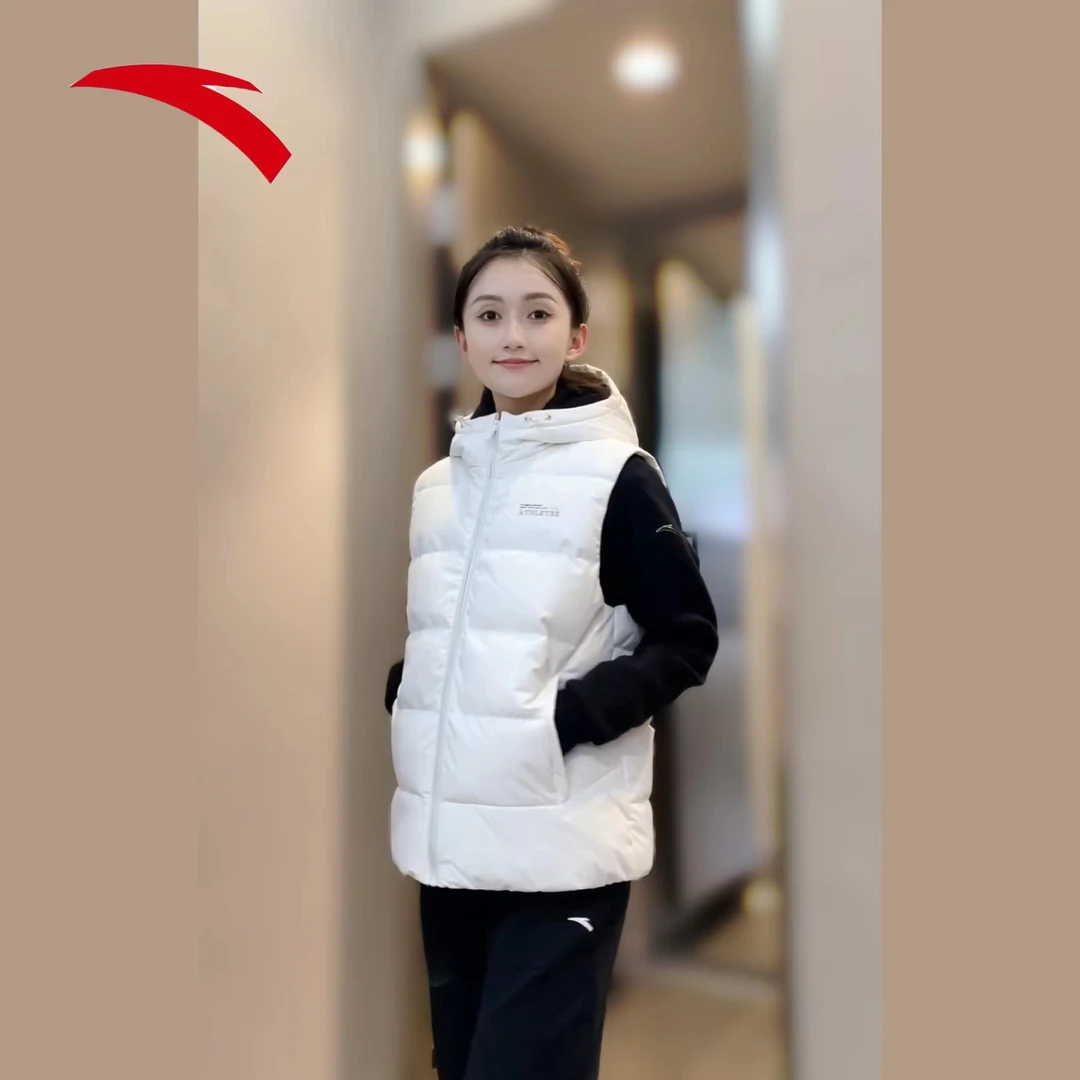 安踏2023冬季新款综训系列连帽时尚百搭女子羽绒马甲162347904-LL