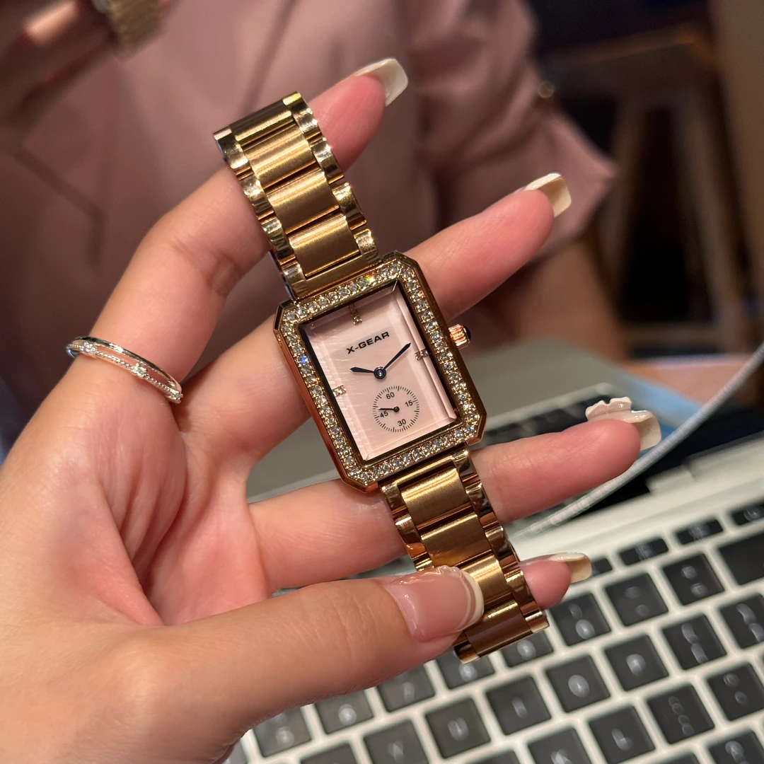 【专柜直发】时尚轻奢系列气质镶钻百搭女士腕表8618