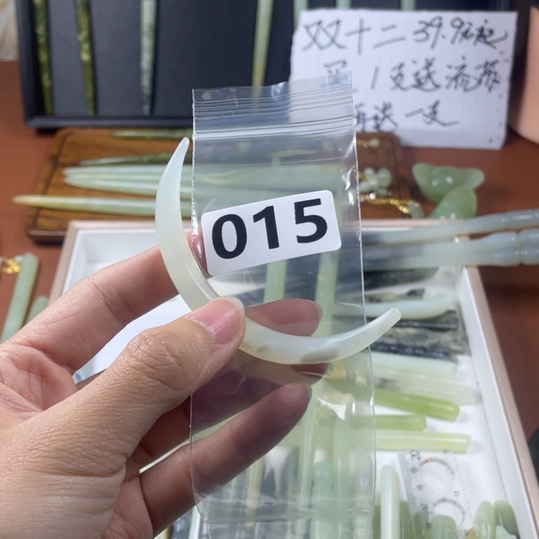 【闪购商品】蛇纹石玉发饰合金蒙***?