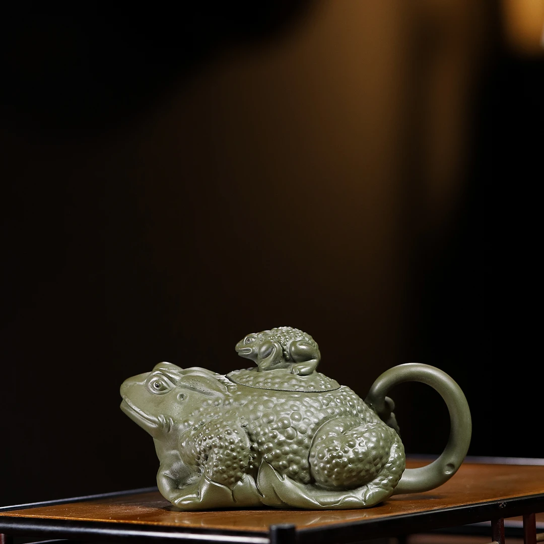 宜兴原矿墨绿泥 金蟾 约300毫升 高端茶壶 精美 家用茶器 不挑茶