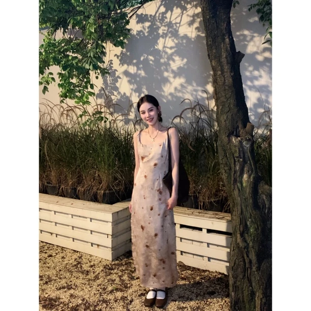 【赵小小yimao】75379 法式修身气质高腰印花设计感小众连衣裙