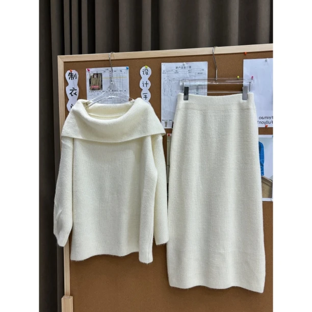 【赵小小yimao】O-7036 温柔一字肩针织宽松慵懒露肩毛衣+半身裙女