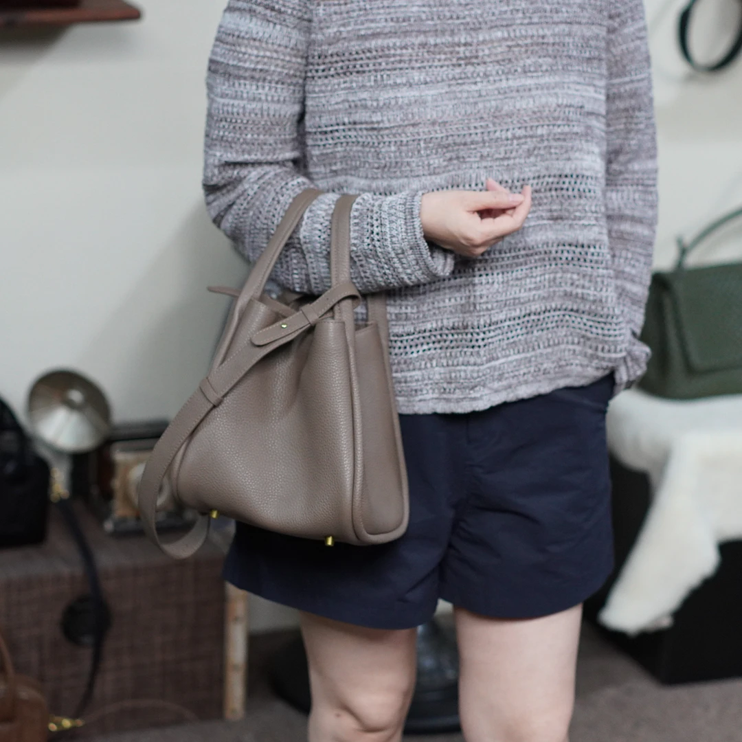 [冰语]2024高定新品真皮系列时尚百搭潮流简约菜篮手提包-240801