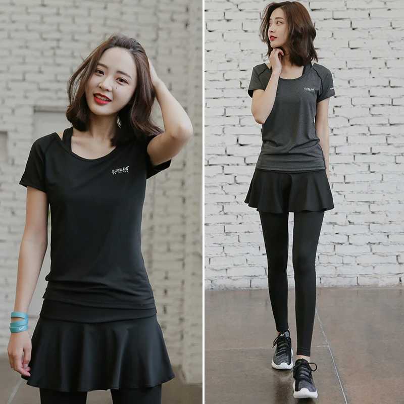 春夏新款瑜伽服女弹力套装跑步健身房速干运动衣显瘦宽松裤裙大码
