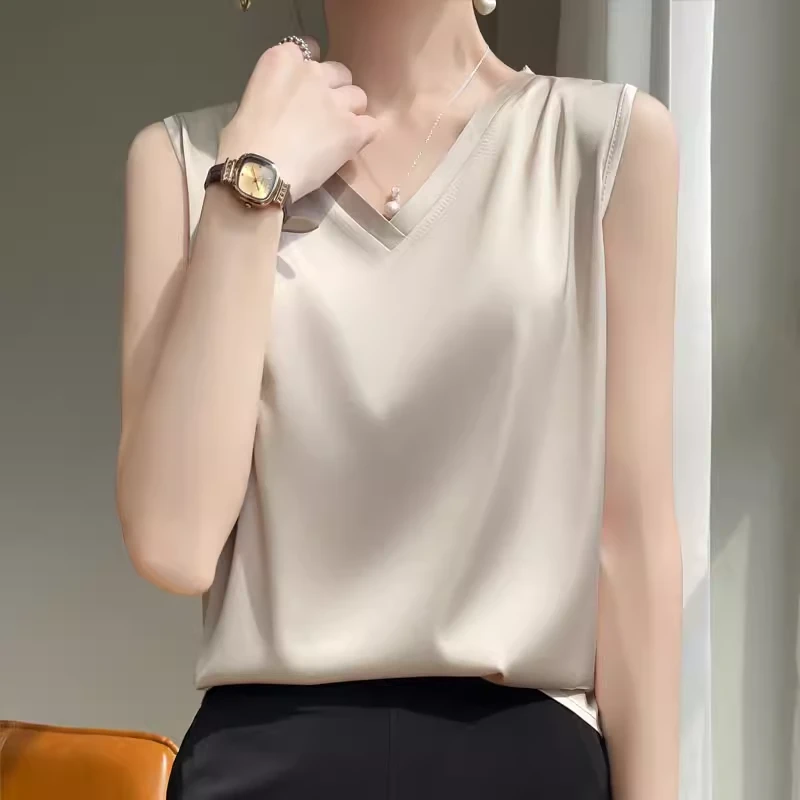 29元包邮！只有30件！缎面光泽感仿真丝 无袖背心女夏季V领 丝滑