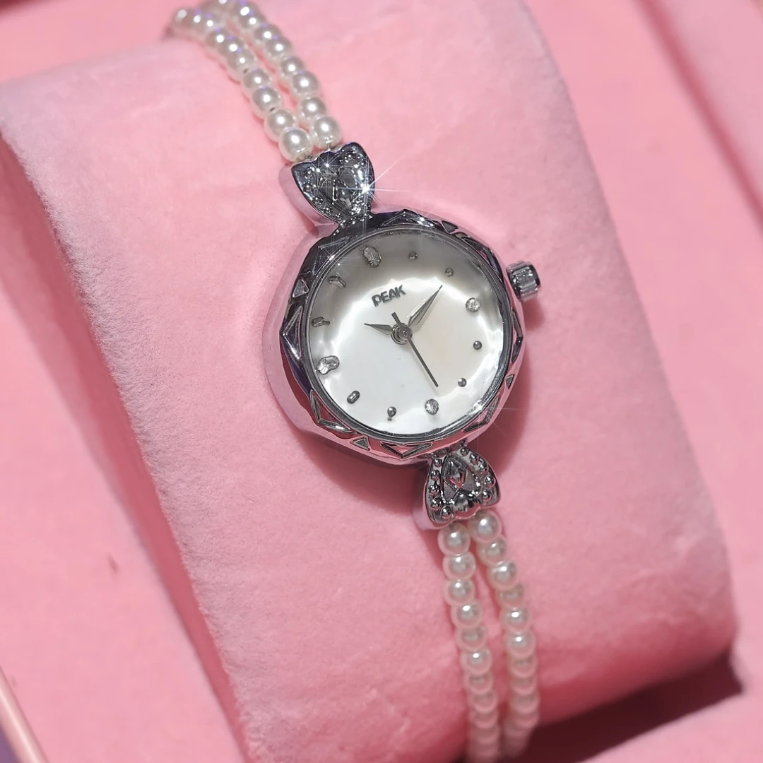 匹克女士2024新款幸运之星镶钻珍珠手链时尚学生腕表轻奢小众表盘