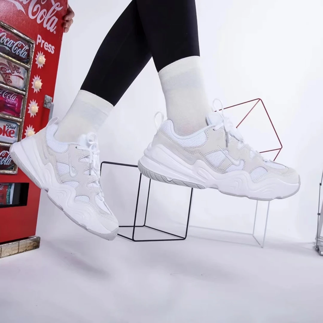 NIKE/耐克 Tech Hera女鞋低帮防滑减震运动生活休闲鞋DR9761-100