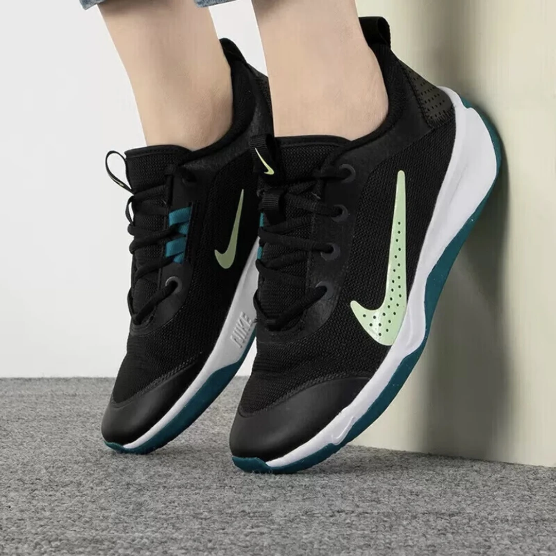 NIKE/耐克 Omni Multi-Court(GS)低帮轻便生活休闲鞋DM9027-003