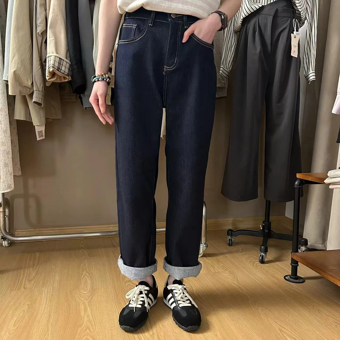 丹宁蓝休闲牛仔裤