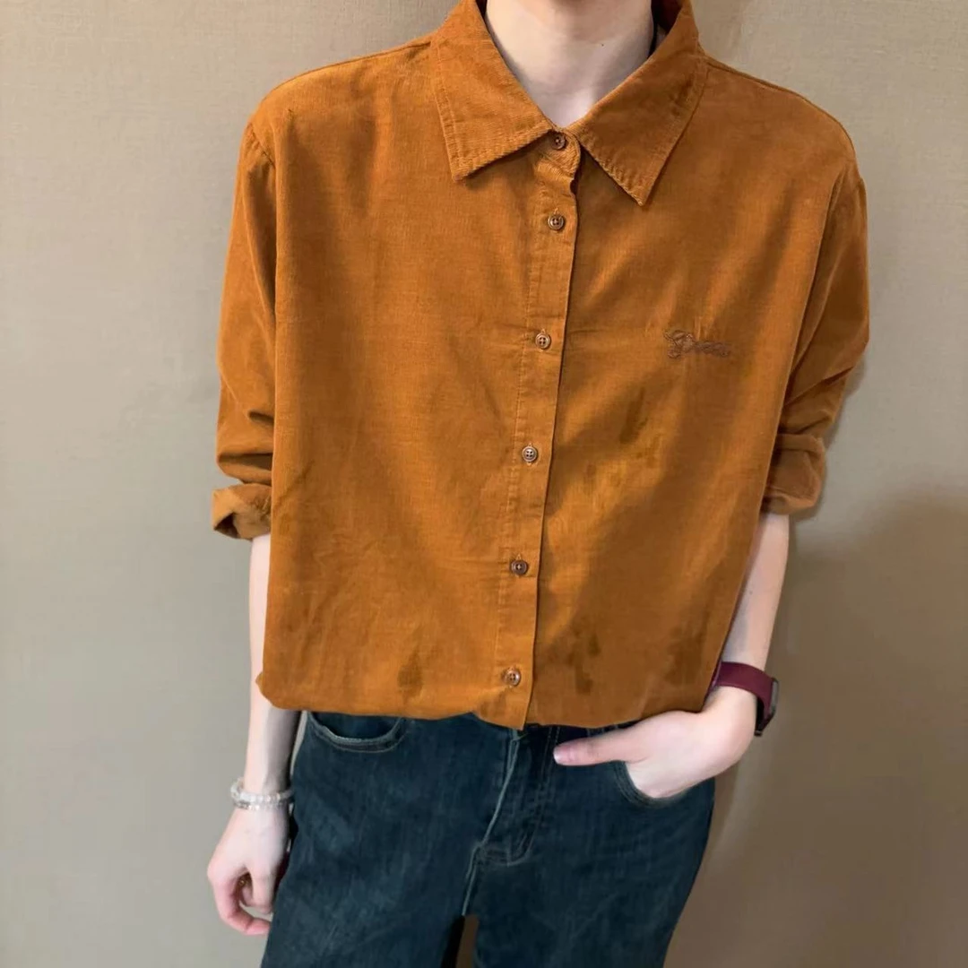 外穿内搭兼备两色衬衫