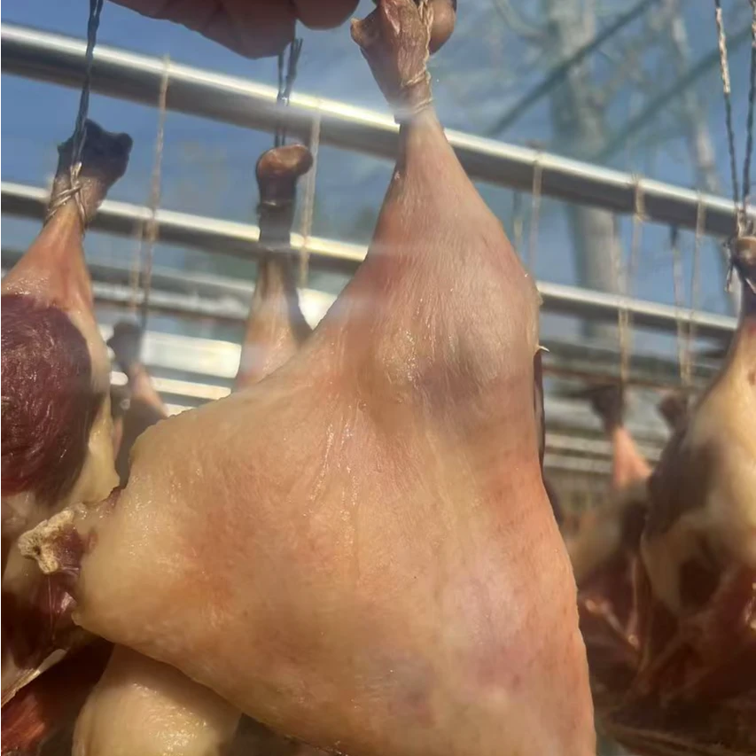 腊鸭腿 咸鸭腿 农家腊鸭腿自然风干 自然晾晒（非烟熏）