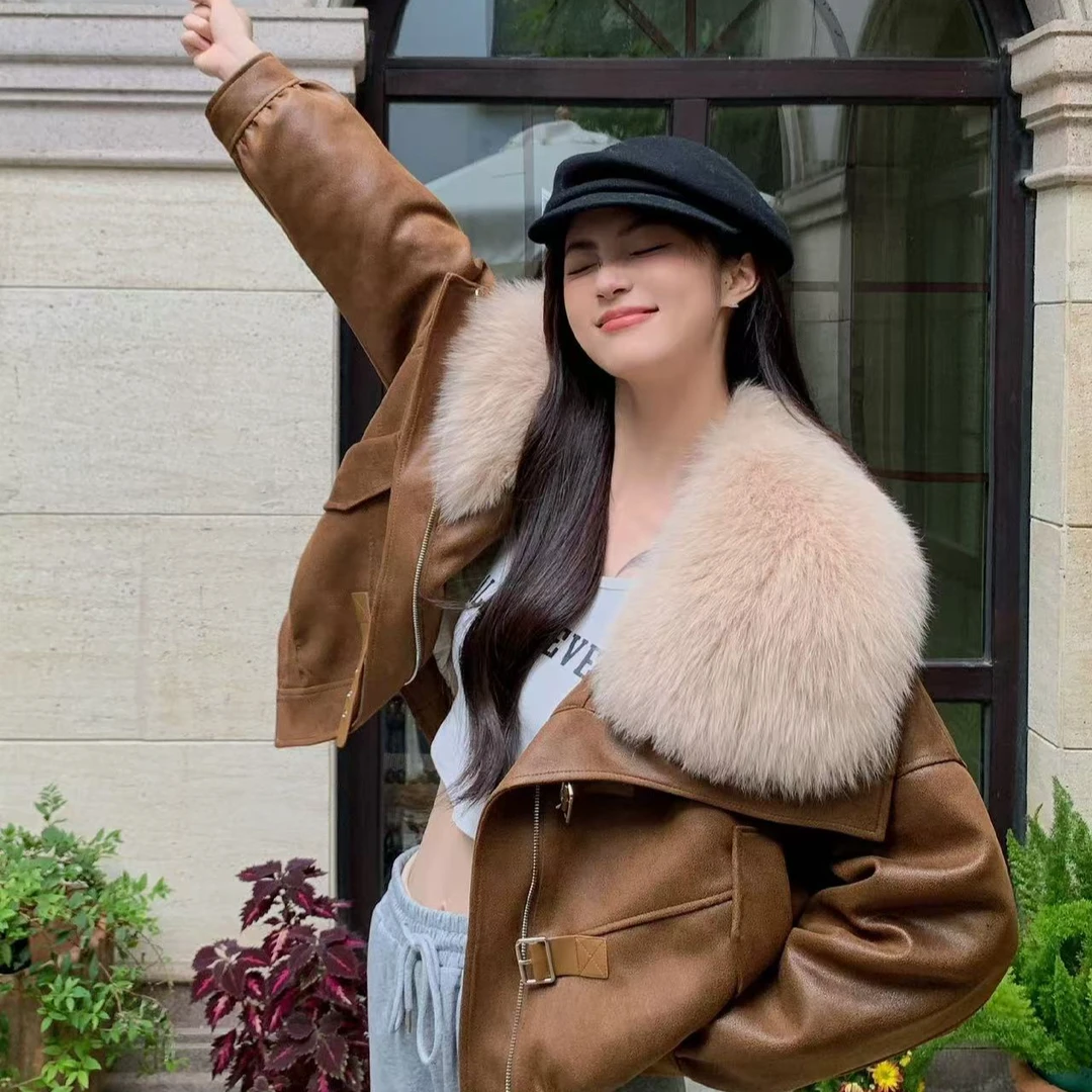羽绒内胆大毛领狐狸毛皮草外套女短款2024年冬季新款机车服8162