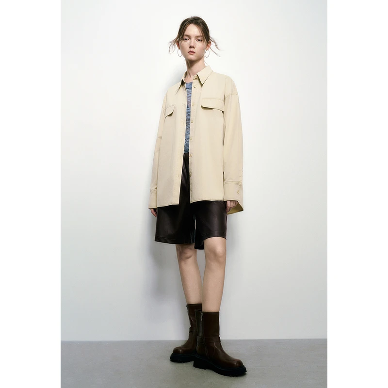 UR秋冬季新款女时尚日常休闲复古简约宽松气质开襟衬衫UWL230046