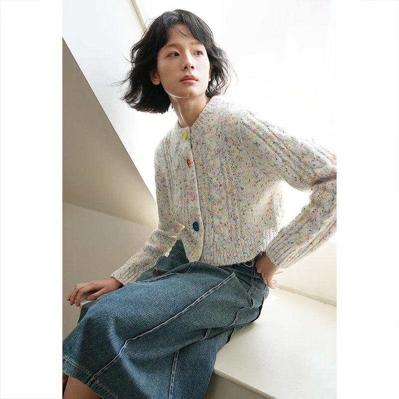 UR新款女装软糯慵懒风甜美撞色小小织针织开衫UWU930050