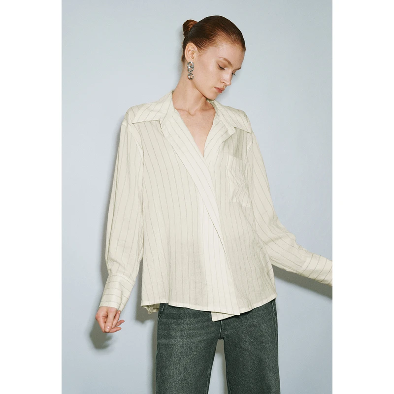 UR女装气质老钱风条纹贴袋开襟衬衫UWM240011