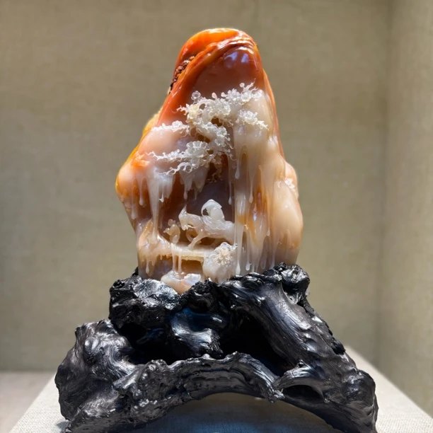 寿山石雕刻作品精美典雅大气踏雪寻梅