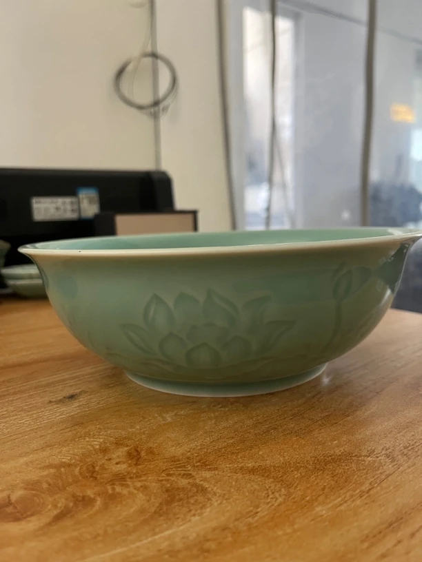 天青出水芙蓉大汤碗