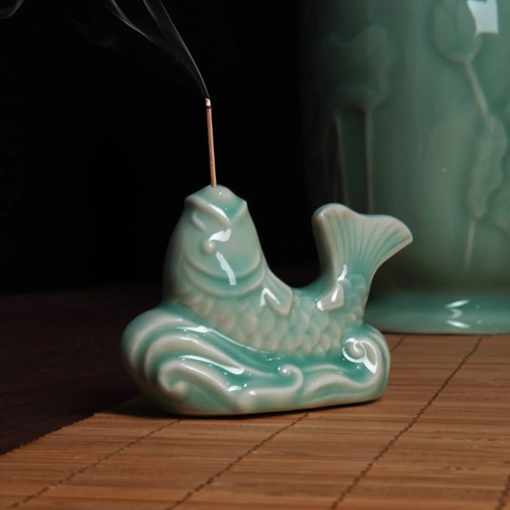 龙泉窑好运锦鲤创意线香炉香插家用禅意茶室香薰炉家用青瓷香插