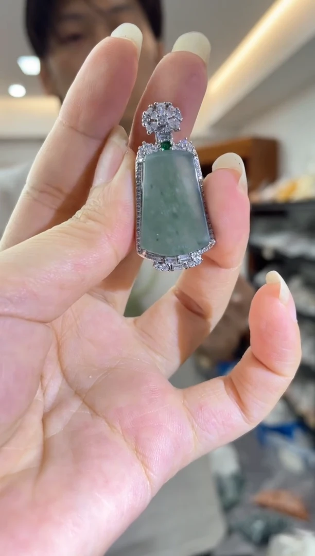 【闪购商品】翡翠颈饰未镶嵌多样性单个发货