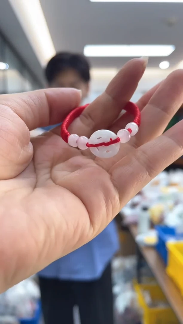 【闪购商品】翡翠手链未镶嵌多样性单个发货