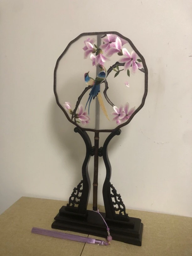 鲁绣玉兰花鸟手工刺绣湘妃竹团扇