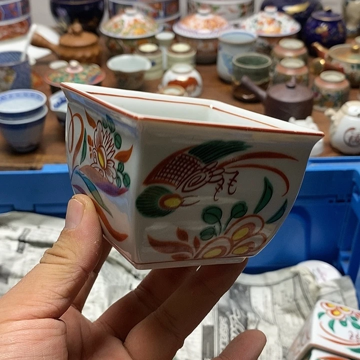 摆件现在是越来越没有耐心