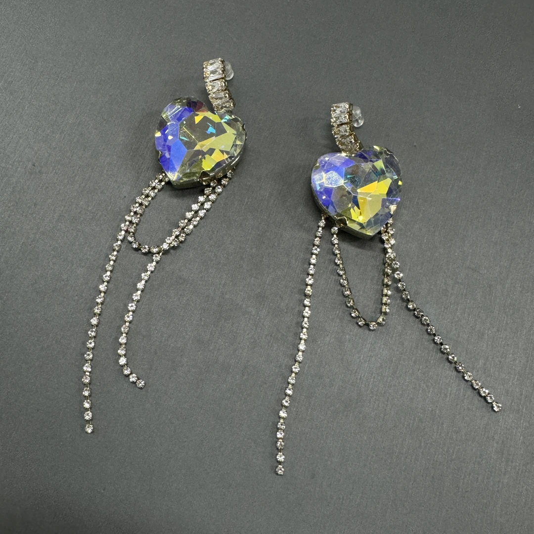 铜合金合成锆石耳饰 时尚爱心流苏耳钉 4618