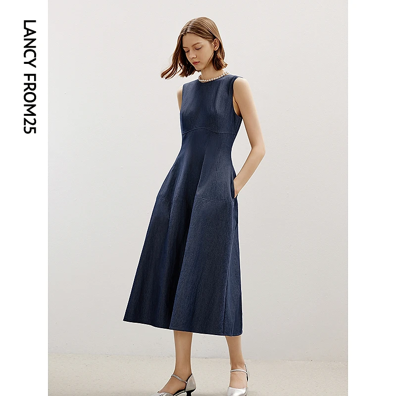 朗姿高级感复古无袖牛仔裙新款收腰显瘦气质连衣裙女度假欧若风