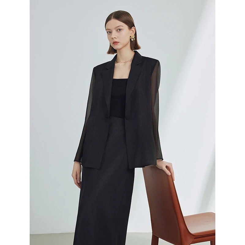 朗姿复古法式设计感小众气质高级感外套女夏季新款休闲西装