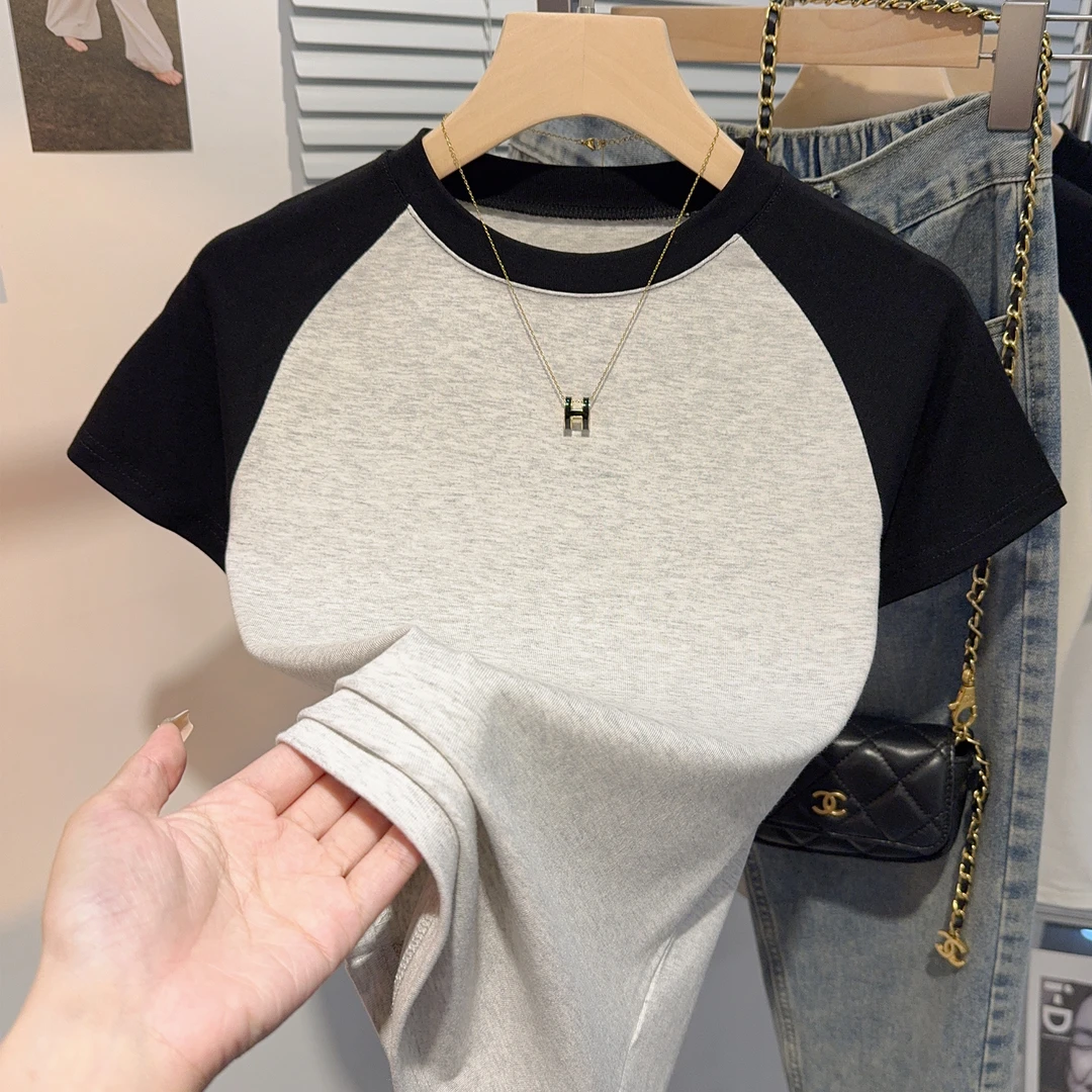 小圆领短袖上衣女士夏款时尚修身显瘦百搭撞色插肩袖小众休闲T恤