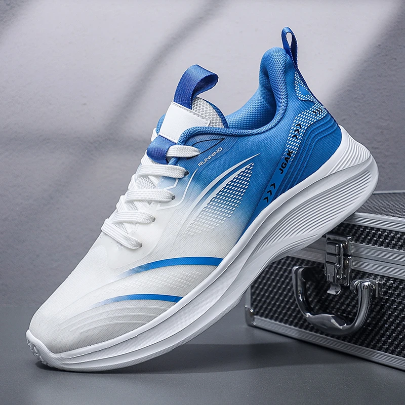 春夏季新款特大码男鞋50飞织运动休闲鞋49网面跑步鞋48时尚潮鞋39