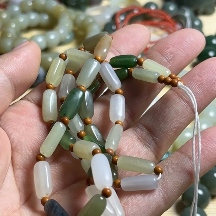 和田玉手串未镶嵌