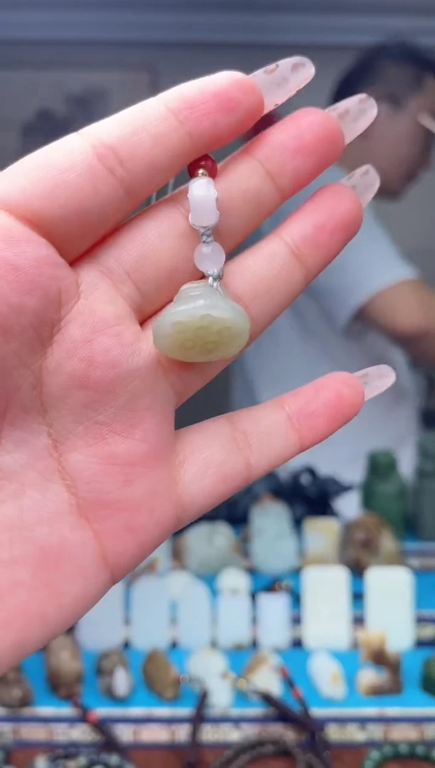 【闪购商品】和田玉挂件未镶嵌1