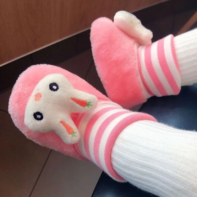 新生婴儿冬季绒加厚棉靴6-12个月8软鞋宝宝长筒袜鞋0-1岁学步鞋