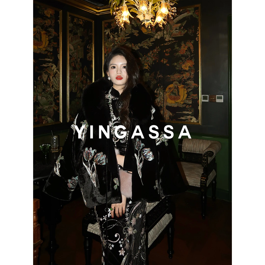 YINGASSA【夜皇后】丝绒狐狸毛95白鸭绒郁金香钉珠刺绣外套