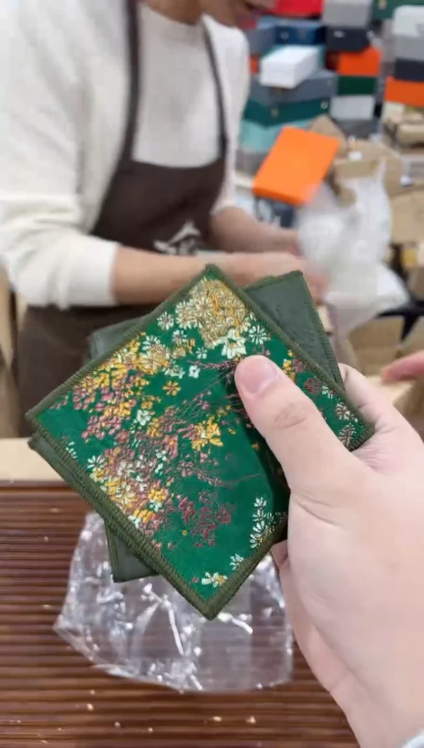 【闪购商品】瓷盖碗1