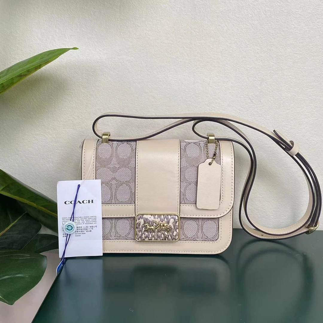 95新 COACH/蔻驰 老花单肩斜挎包