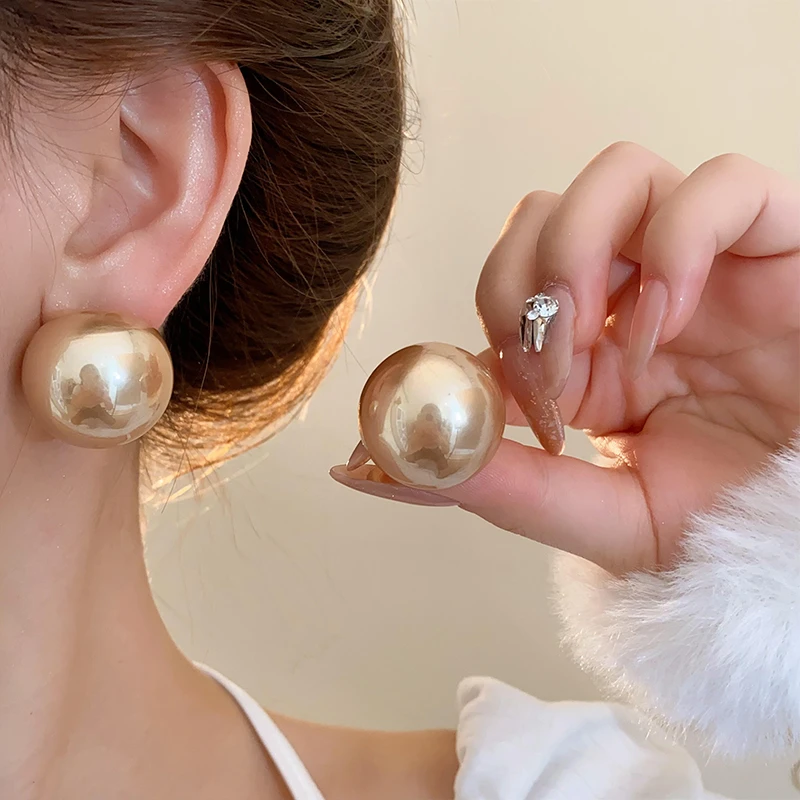合金仿珍珠耳饰 耳饰超大珠耳钉女复古2025年耳环新款夸张耳饰品